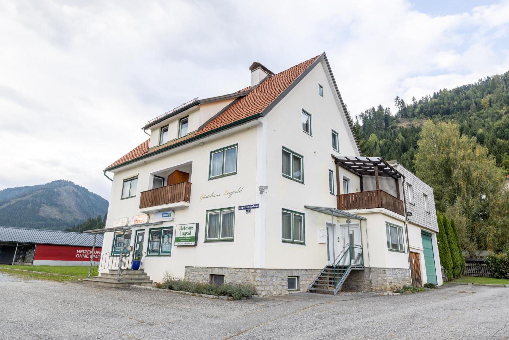Gaestehaus Leypold Мурау Екстериор снимка
